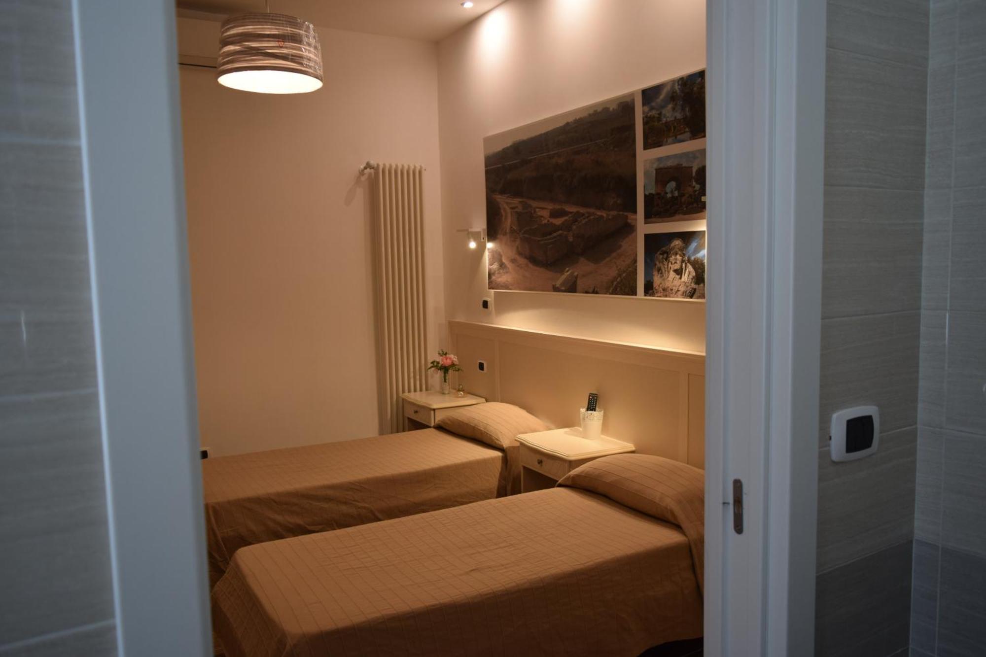 Domus Al Corso Con Servizio B&B Canosa di Puglia Exterior foto